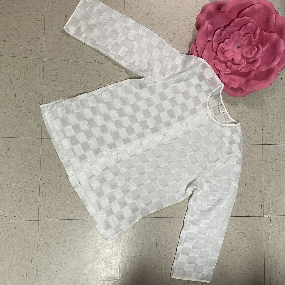 Vintage JOSIE By NATORI‎ Sz M Ivory Checkerboard Sheer Button Front Shirt Lounge